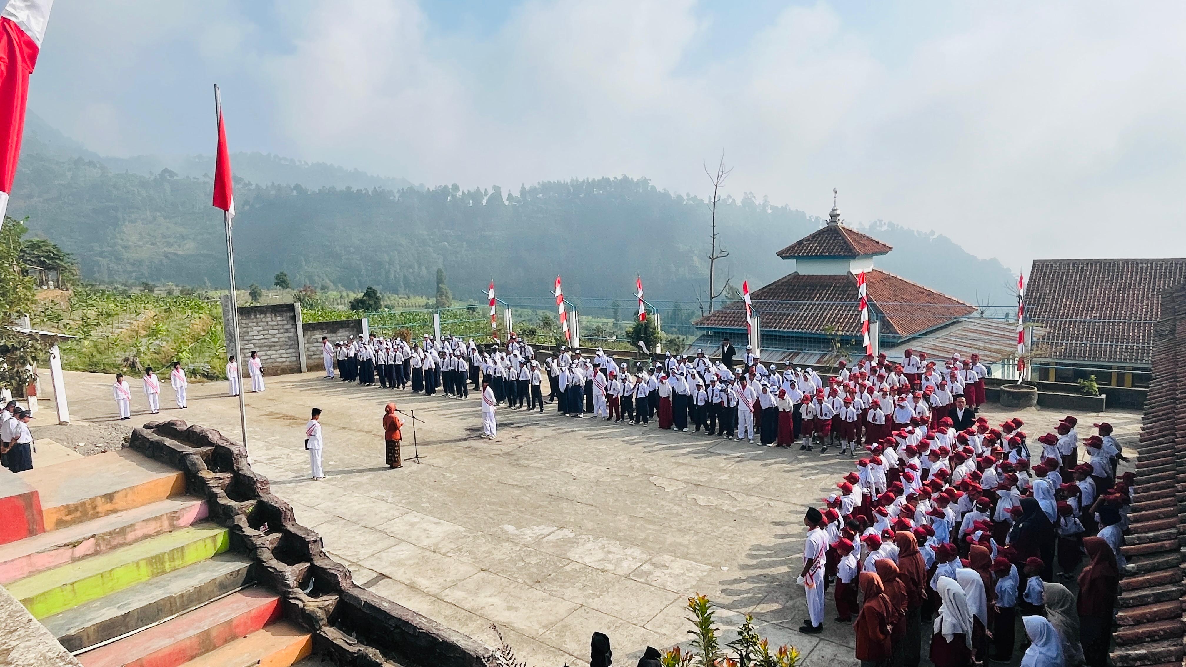 Upacara Hari Kemerdekaan RI ke-81